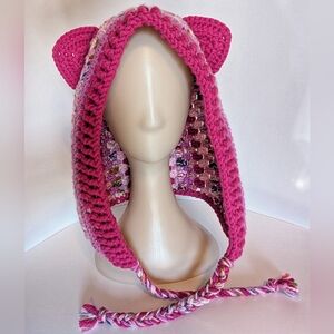 NWOT Handcrafted Crochet hood, Candy Bear